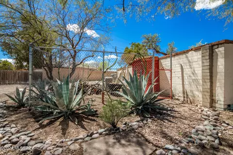 6820 E Cooper St, Tucson, AZ 85710 photo 33
