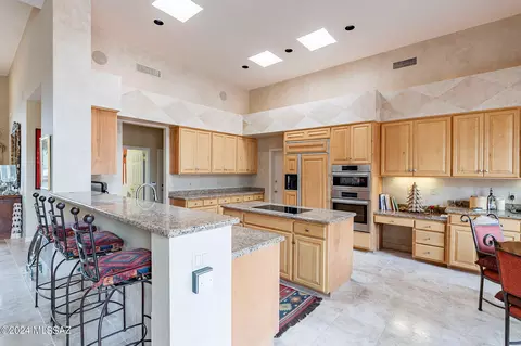 7311 E Desert Moon Loop, Tucson, AZ 85750 photo 19
