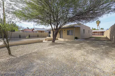 3634 S 8th Ave, Tucson, AZ 85713