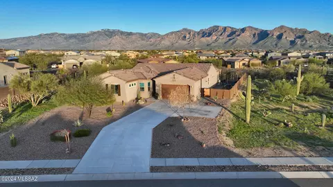 11460 N Big Star Trl, Oro Valley, AZ 85742