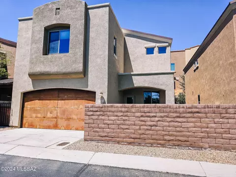 2405 E Autumn Flower Dr, Tucson, AZ 85718