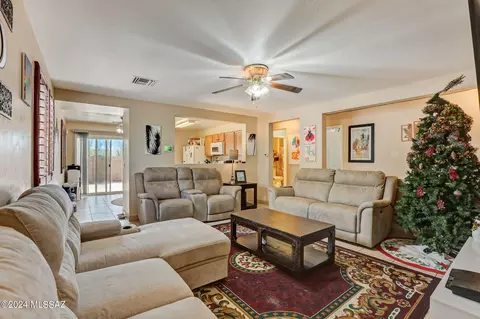 Living - 5284 E Desert Straw Ln, Tucson, AZ 85756 photo 1 of 3