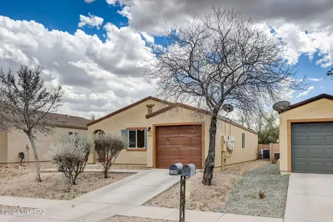 Exterior - 5284 E Desert Straw Ln, Tucson, AZ 85756 photo 1 of 1