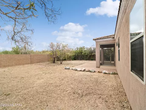 689 E Pima Meadows Dr, Vail, AZ 85641 photo 12