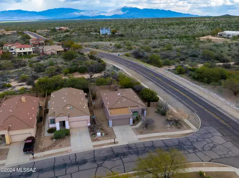 689 E Pima Meadows Dr, Vail, AZ 85641 photo 32