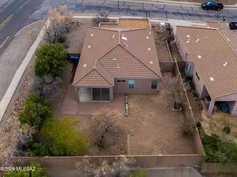 689 E Pima Meadows Dr, Vail, AZ 85641 photo 33