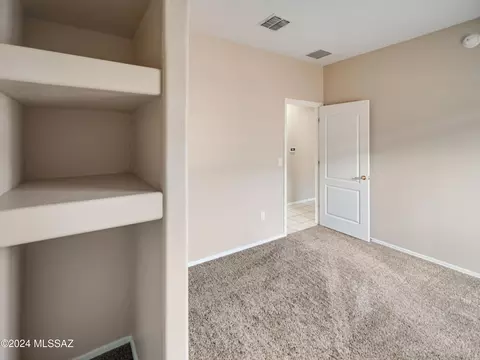 689 E Pima Meadows Dr, Vail, AZ 85641 photo 22