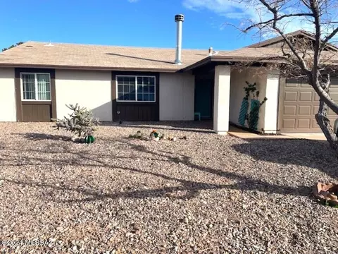 1241 Jasmin Dr, Sierra Vista, AZ 85635