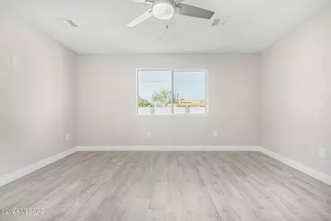 2101 E Highland Dr, Tucson, AZ 85706 photo 23