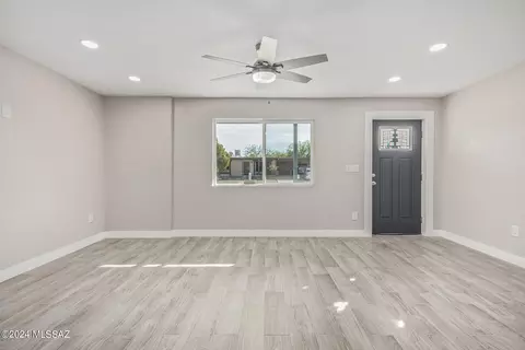 2101 E Highland Dr, Tucson, AZ 85706 photo 6