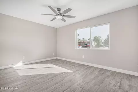 2101 E Highland Dr, Tucson, AZ 85706 photo 25