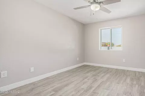 2101 E Highland Dr, Tucson, AZ 85706 photo 15