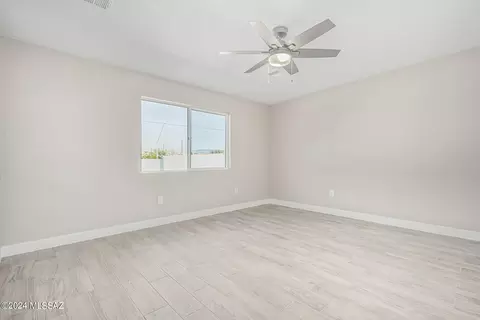 2101 E Highland Dr, Tucson, AZ 85706 photo 21