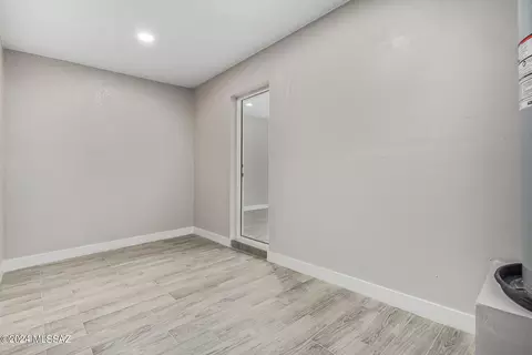 2101 E Highland Dr, Tucson, AZ 85706 photo 30