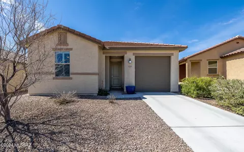 2961 W Dakota Vista Way, Tucson, AZ 85746