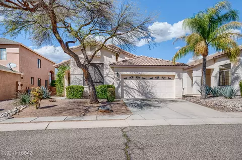 9141 E Dawn Post Rd, Tucson, AZ 85749