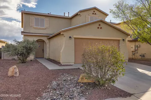 3852 E Sun View Ct, Tucson, AZ 85706