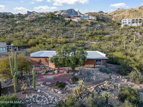 4151 E Coronado Dr, Tucson, AZ 85718