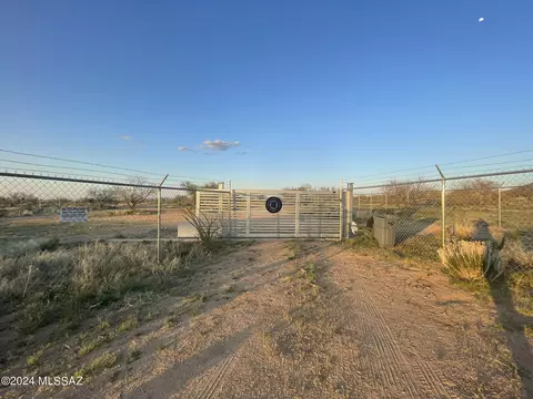 14902 S Connie St, Tucson, AZ 85736