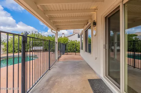 Exterior - 10970 E Fourwing Pl, Tucson, AZ 85748 photo 6 of 10