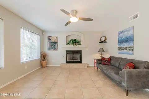Living - 10970 E Fourwing Pl, Tucson, AZ 85748 photo 2 of 3