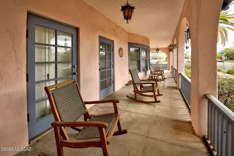 Exterior - 35 E University Blvd, Tucson, AZ 85705 photo 4 of 10