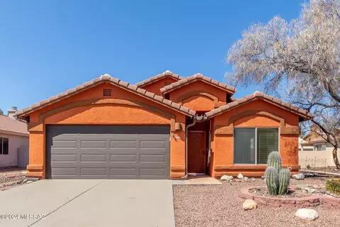 7000 W Avondale Pl, Tucson, AZ 85743