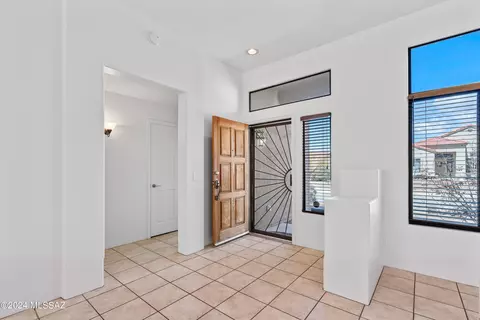 10650 E Migratory Pl, Tucson, AZ 85748 photo 4