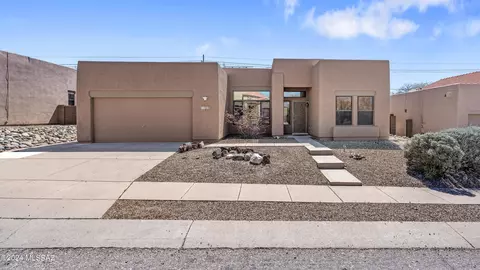 10650 E Migratory Pl, Tucson, AZ 85748