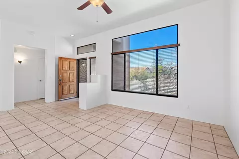 10650 E Migratory Pl, Tucson, AZ 85748 photo 6