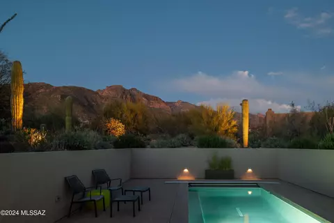 Exterior - 2365 E Long Shadow Pl, Tucson, AZ 85718 photo 9 of 18