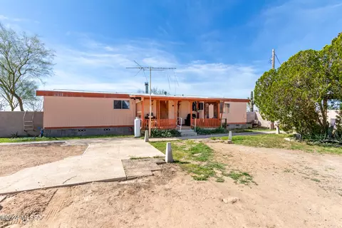17611 W White Eagle Rd, Marana, AZ 85653