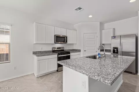 9732 E Gray Hawk Dr, Tucson, AZ 85730 photo 11
