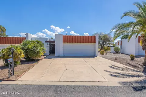 6836 E Calle De Oro, Tucson, AZ 85715