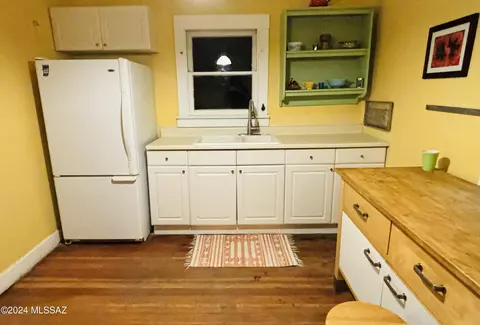 328 E 23rd St, Tucson, AZ 85713 photo 8