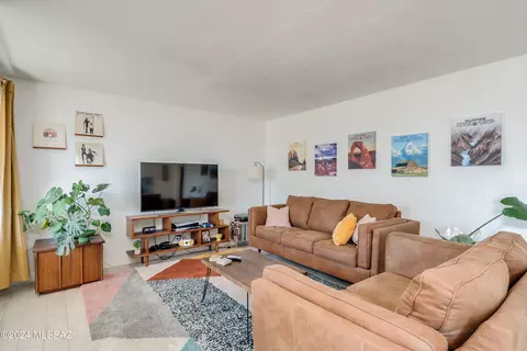 Living - 2901 E Copper St, Tucson, AZ 85716 photo 1 of 5