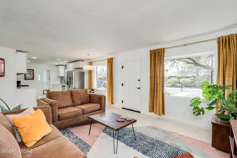 Living - 2901 E Copper St, Tucson, AZ 85716 photo 5 of 5