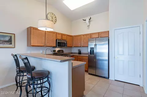 Kitchen - 1018 S Grantham Dr, Vail, AZ 85641 photo 1 of 3