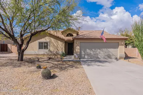 Exterior - 1018 S Grantham Dr, Vail, AZ 85641 photo 2 of 8