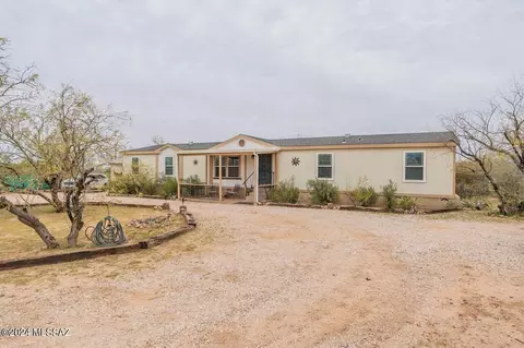 8285 S Fillmore Rd, Tucson, AZ 85736