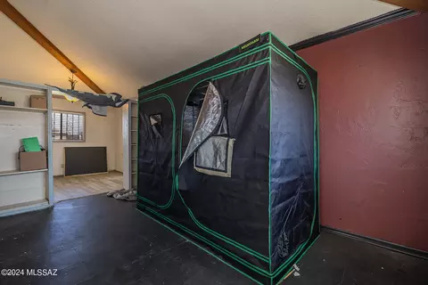 Entry Way - 5639 E 34th St, Tucson, AZ 85711 photo 2 of 2