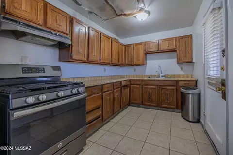 Kitchen - 5639 E 34th St, Tucson, AZ 85711 photo 1 of 3