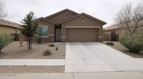 8265 W Screech Owl Dr, Tucson, AZ 85757