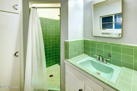 4237 E Kings Rd, Tucson, AZ 85711 photo 14