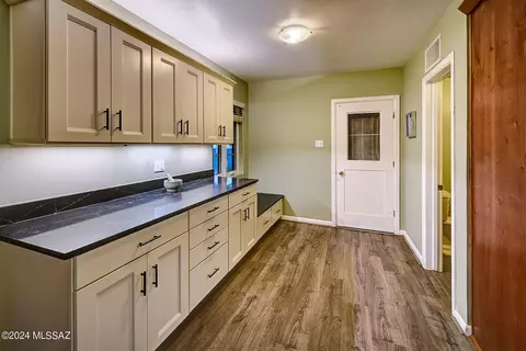 4237 E Kings Rd, Tucson, AZ 85711 photo 19
