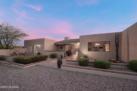 5607 N Wilmot Rd, Tucson, AZ 85750