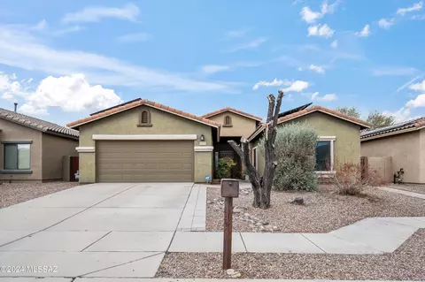 10591 E Rose Hill St, Tucson, AZ 85747