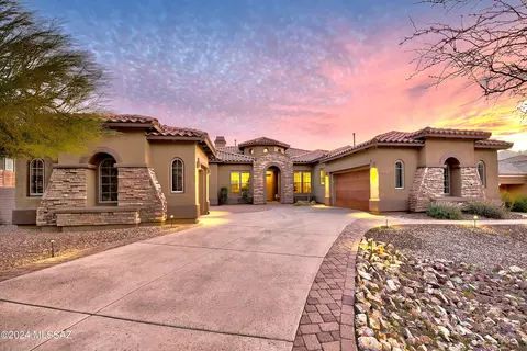 5771 W Silent Wash Pl, Marana, AZ 85658