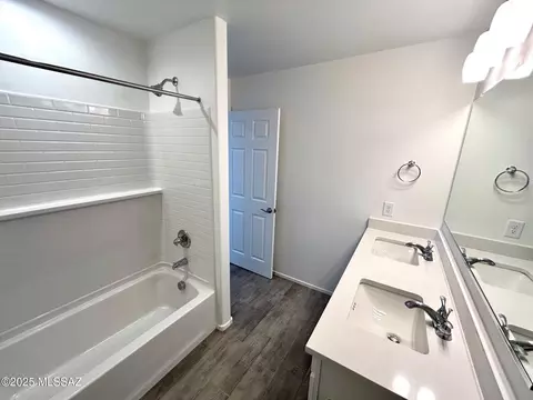 11924 E Mccready Pl, Vail, AZ 85641 photo 2