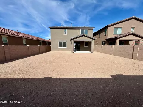 11924 E Mccready Pl, Vail, AZ 85641